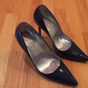 Roger Vivier Patent Leather Pump Dark Blue